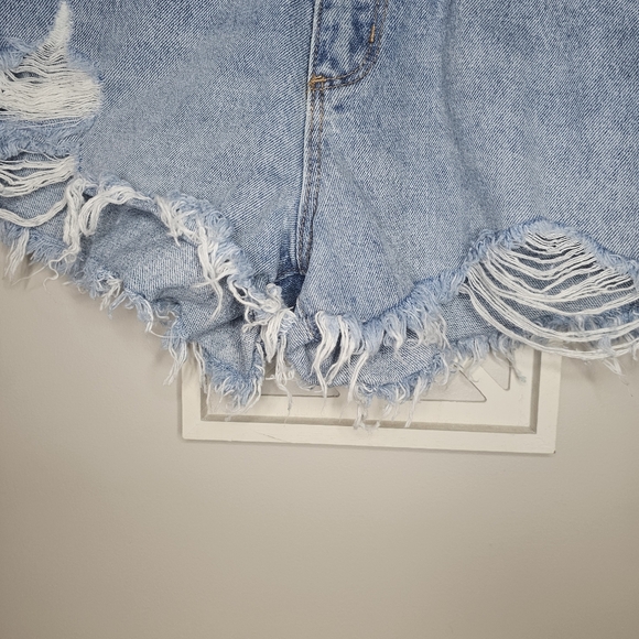 Rolla’s REVOLVE Dusters High Rise Distressed Jean Shorts – Size 26 - Picture 7 of 16